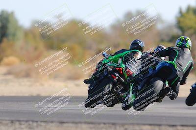 media/Dec-18-2022-SoCal Trackdays (Sun) [[8099a50955]]/Turn 7 Backside (1125am)/